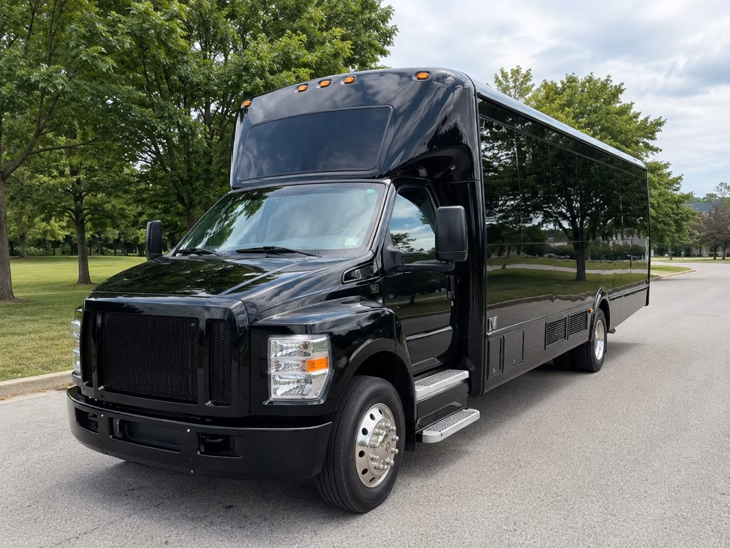 ann arbor corporate retreat shuttle bus rentals