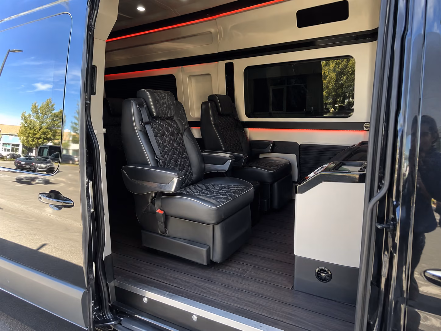 ann arbor government meeting and conference shuttles